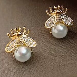 Elegant Gold and Pearl Bee Earrings